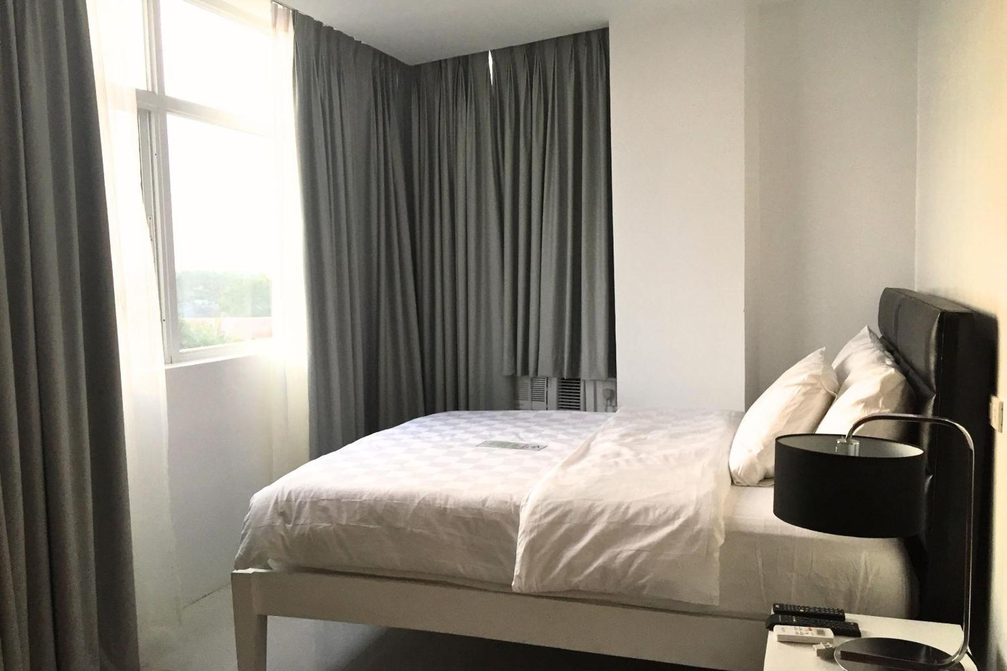 Tely'S Bed & Breakfast Iloilo Powered By Cocotel Dış mekan fotoğraf