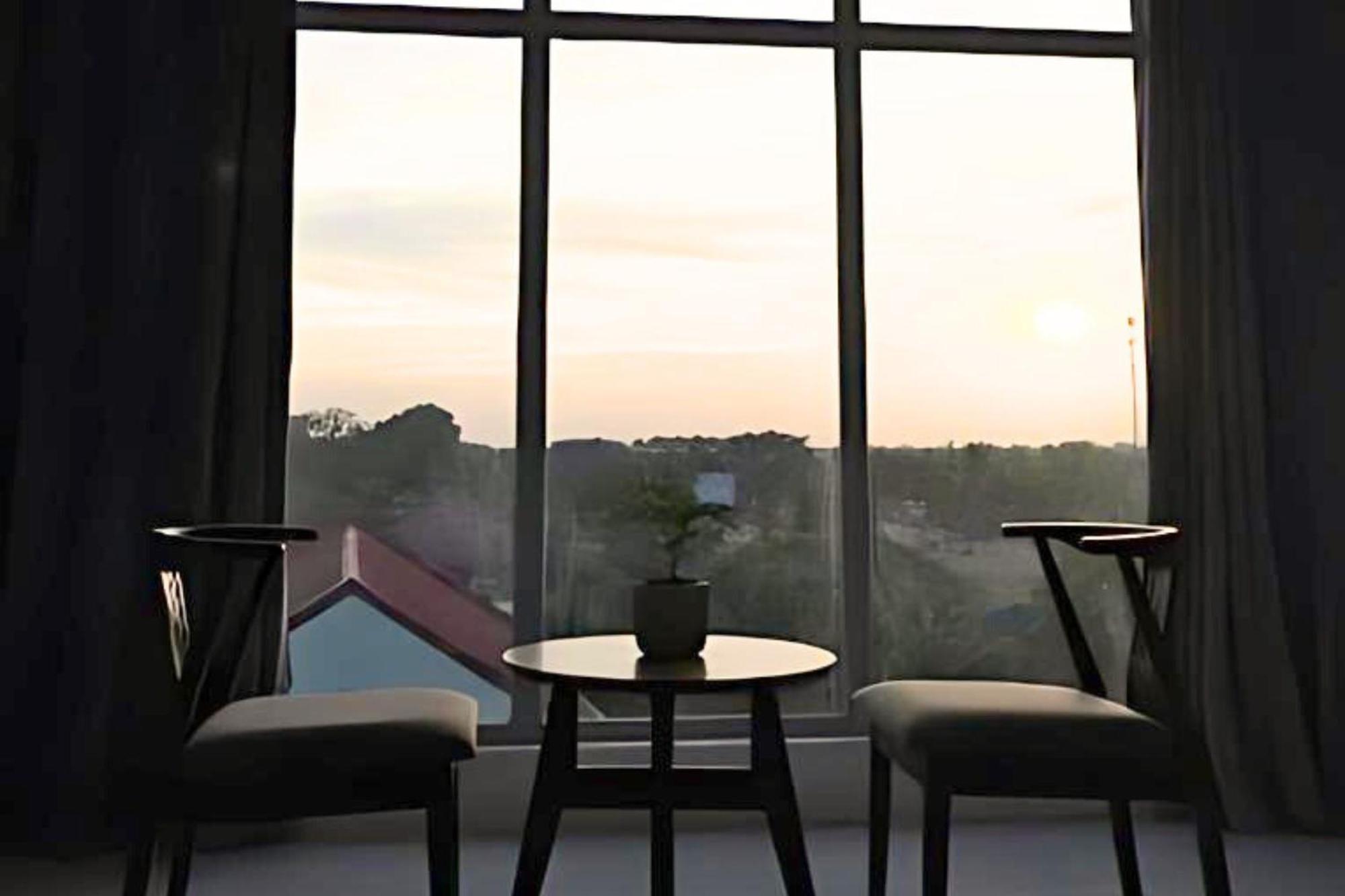 Tely'S Bed & Breakfast Iloilo Powered By Cocotel Dış mekan fotoğraf