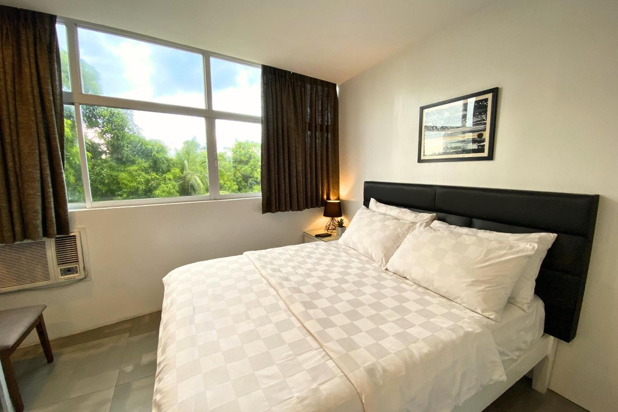 Tely'S Bed & Breakfast Iloilo Powered By Cocotel Dış mekan fotoğraf